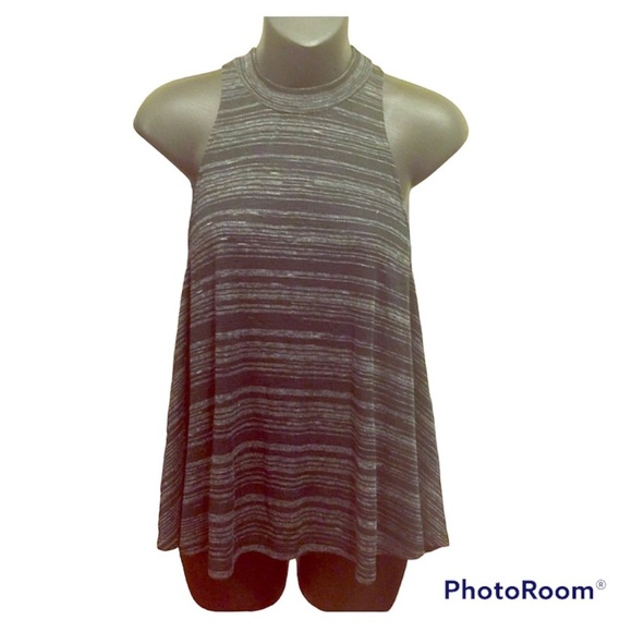 EXPRESS Sleeveless Flowy Tank - Picture 1 of 6